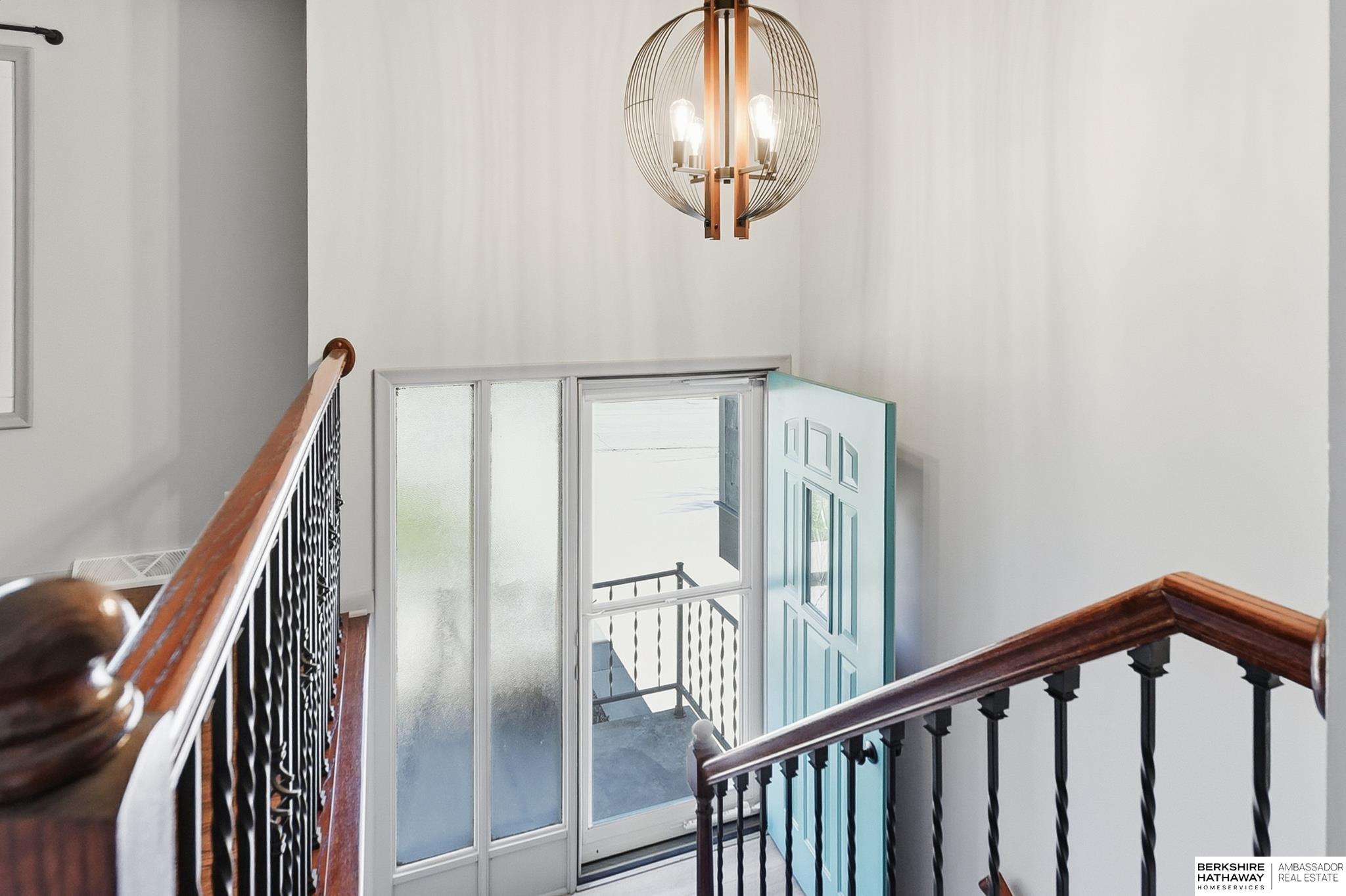 Omaha, Nebraska 68134, United States, 3 Bedrooms Bedrooms, ,2 BathroomsBathrooms,Residential,Active,240179