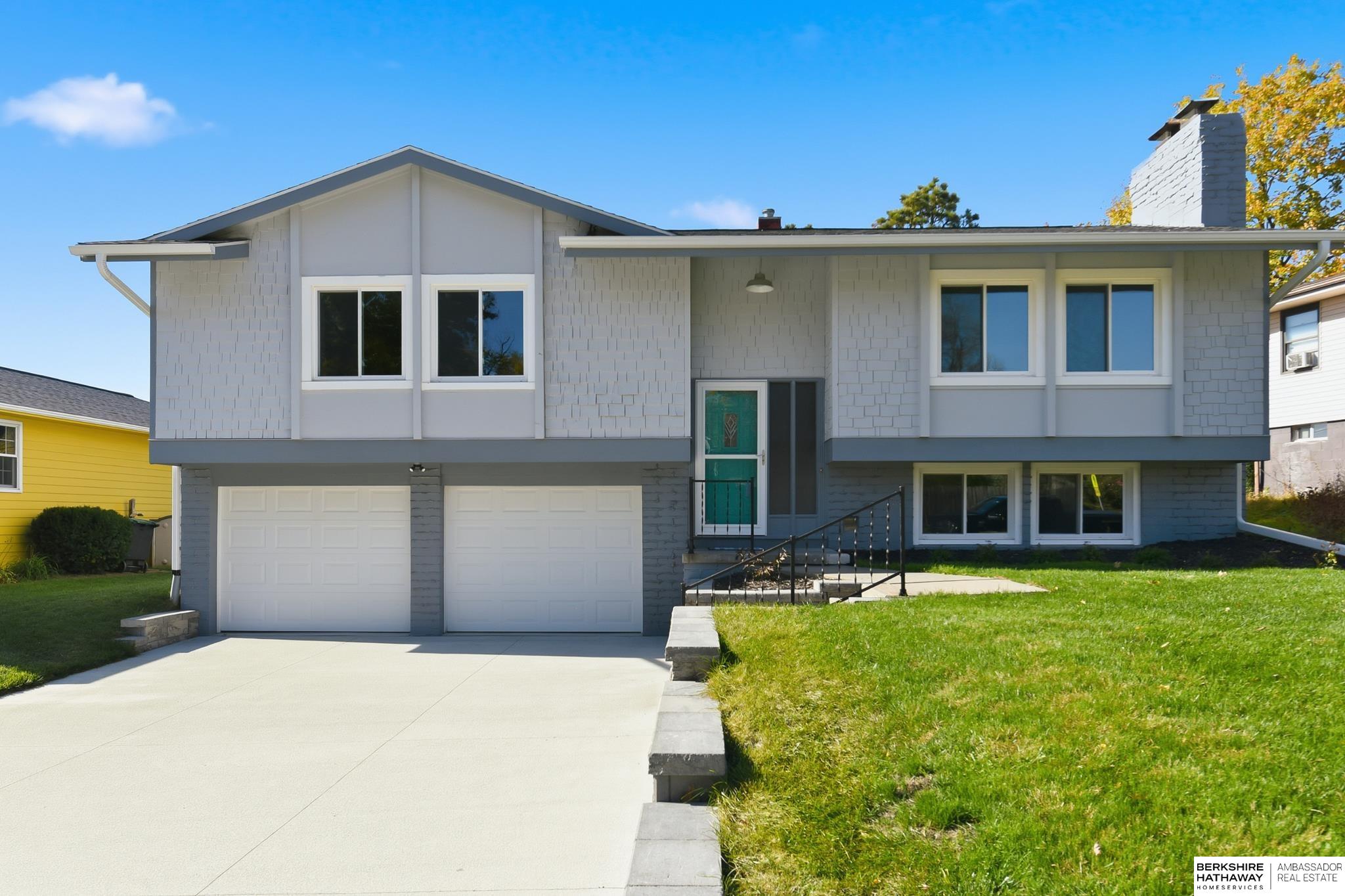 Omaha, Nebraska 68134, United States, 3 Bedrooms Bedrooms, ,2 BathroomsBathrooms,Residential,Active,240179