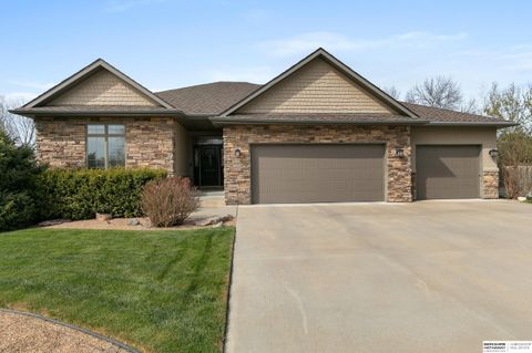 Photo of 3940 Leesburg Street, Lincoln, NE 68516 (MLS # 22611581)