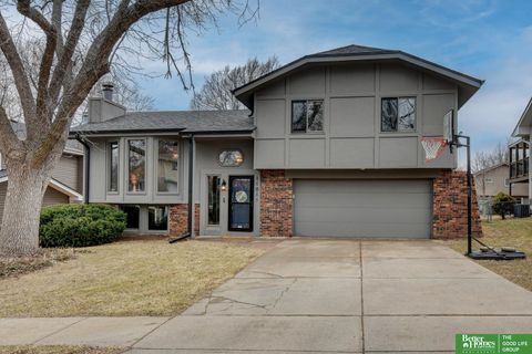 Photo of 11011 Z Street, Omaha, NE 68137 (MLS # 22605879)