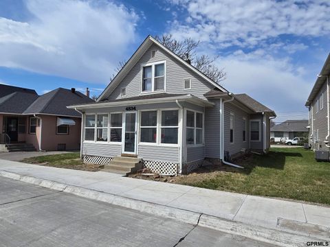 Photo of 4834 Adams Street, Lincoln, NE 68504 (MLS # 22609158)