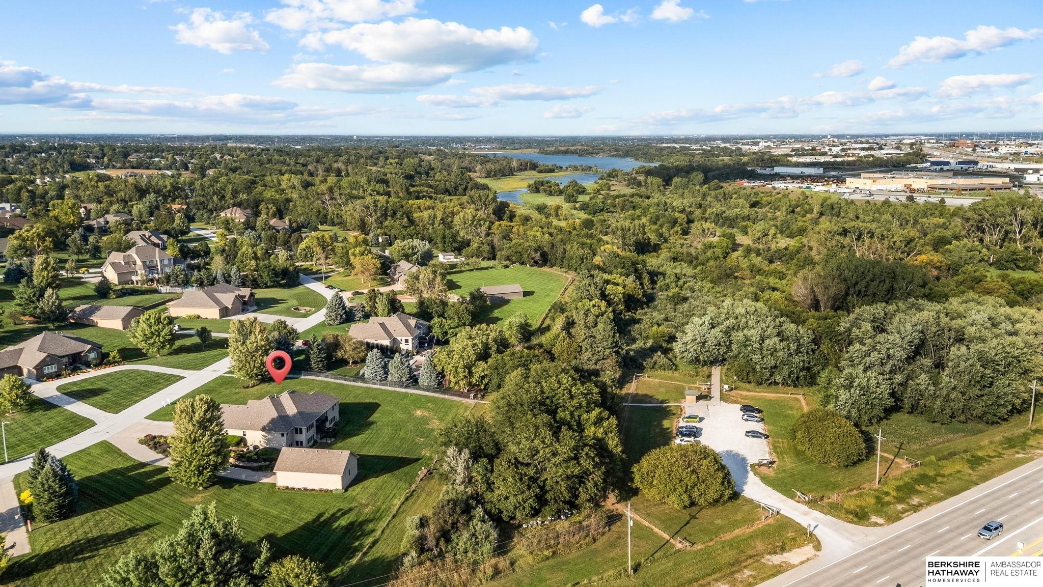 Omaha, Nebraska 68136, United States, 3 Bedrooms Bedrooms, ,3 BathroomsBathrooms,Residential,Pending,215981