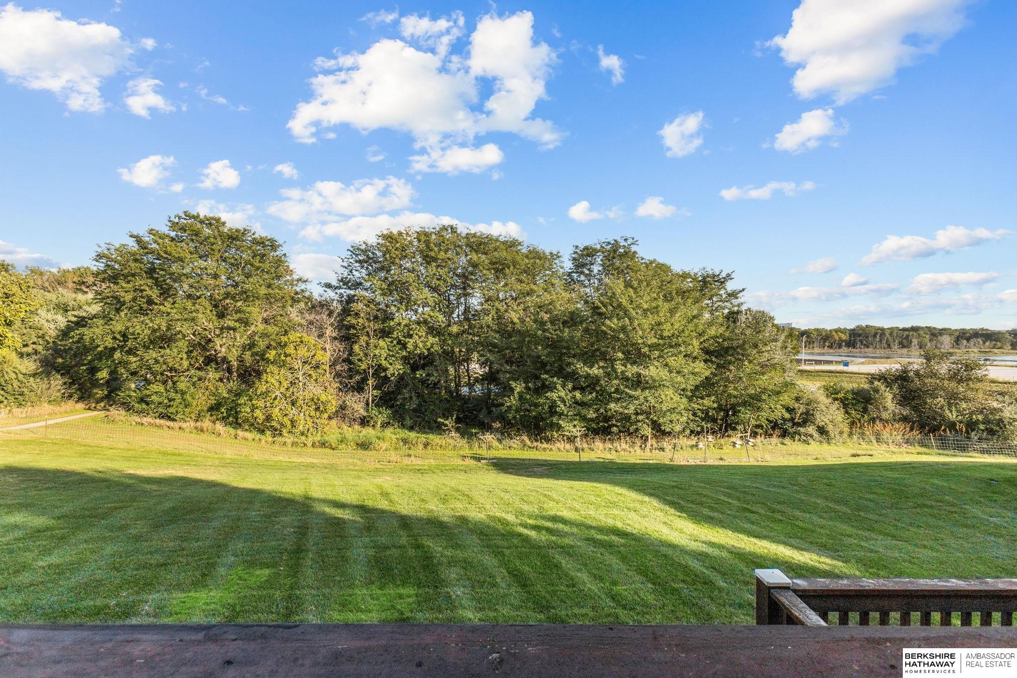 Omaha, Nebraska 68136, United States, 3 Bedrooms Bedrooms, ,3 BathroomsBathrooms,Residential,Pending,215981