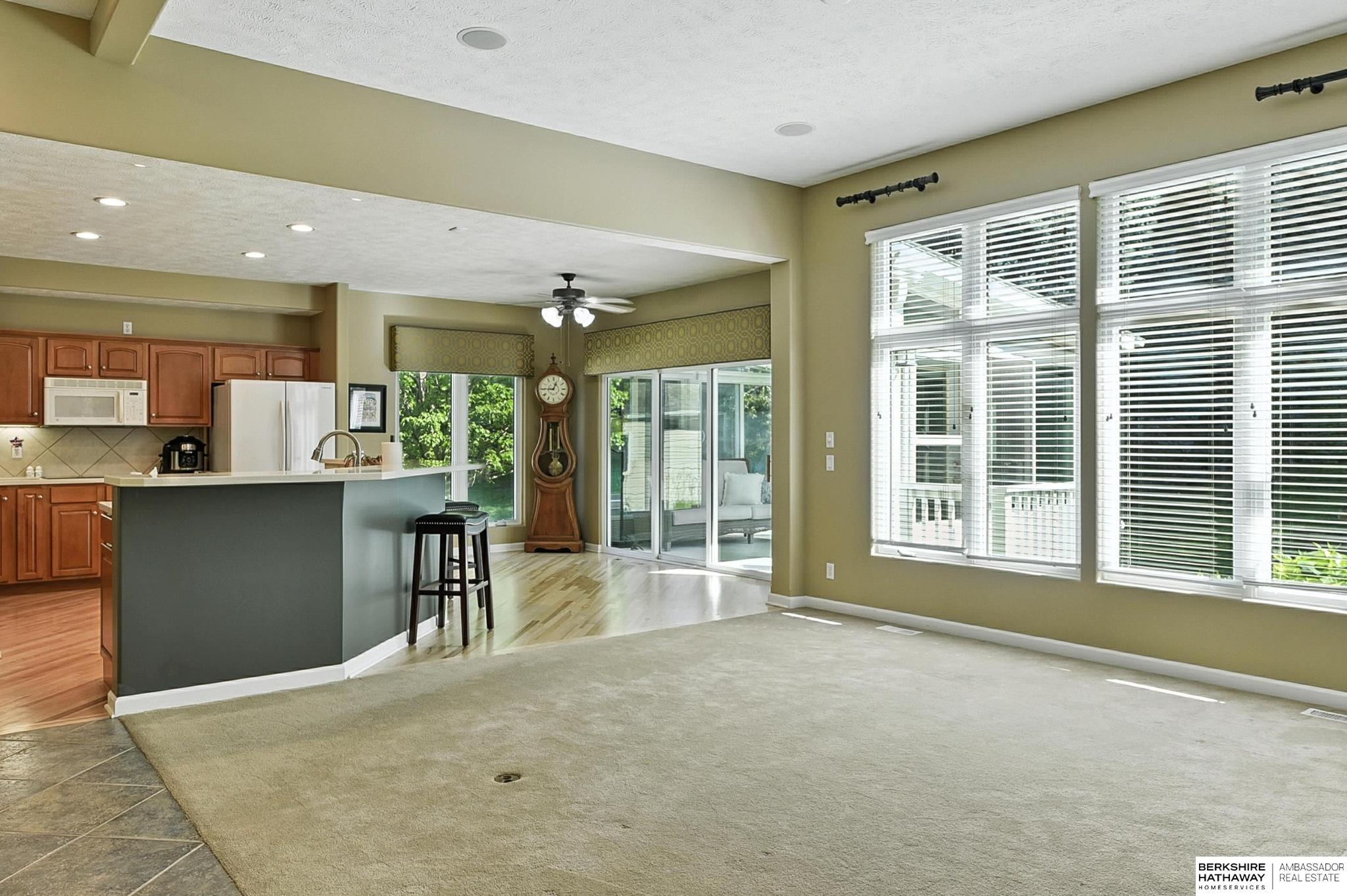 Omaha, Nebraska 68130, United States, 3 Bedrooms Bedrooms, ,3 BathroomsBathrooms,Residential,Active,179297