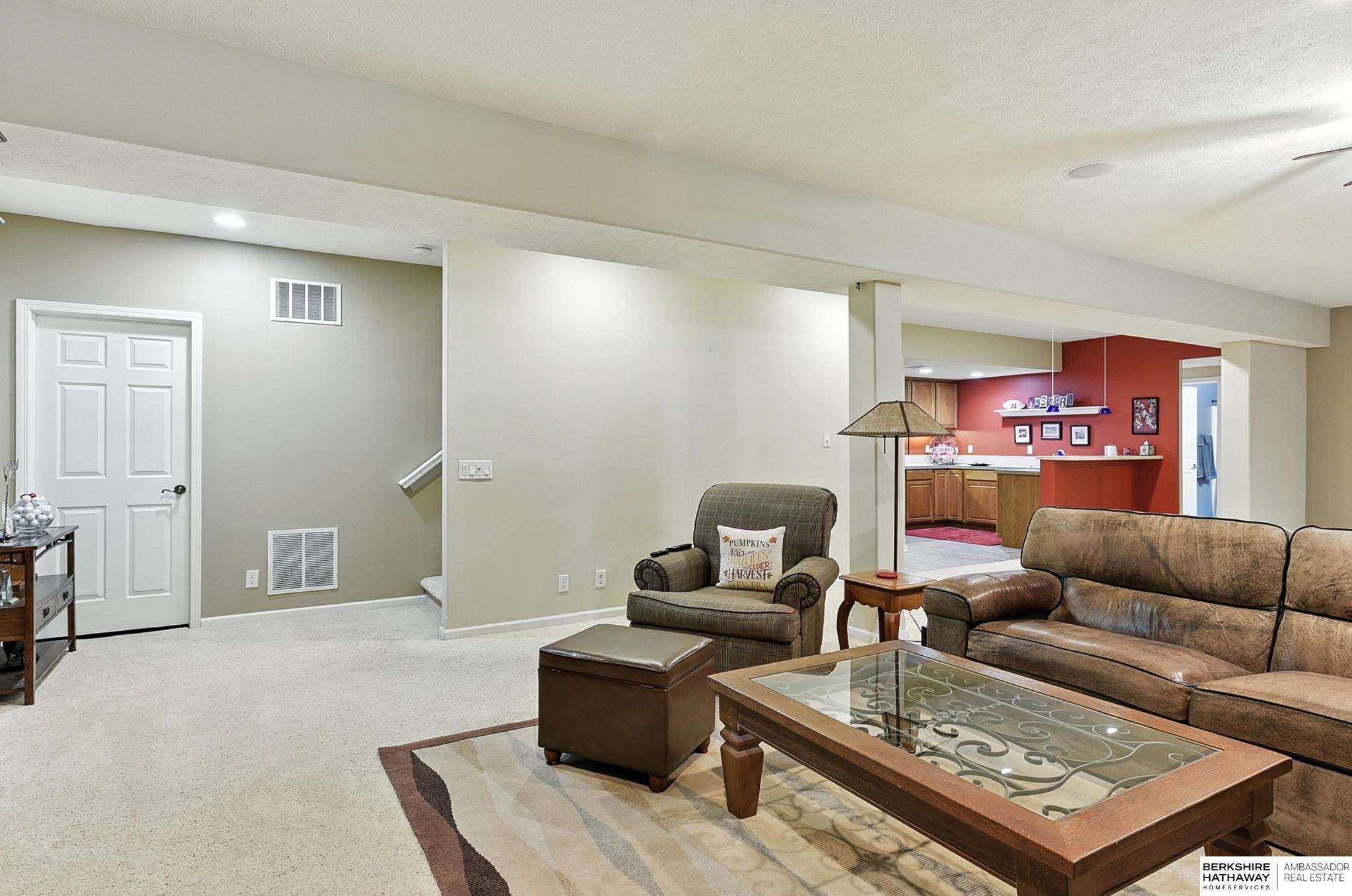 Omaha, Nebraska 68130, United States, 3 Bedrooms Bedrooms, ,3 BathroomsBathrooms,Residential,Active,179297