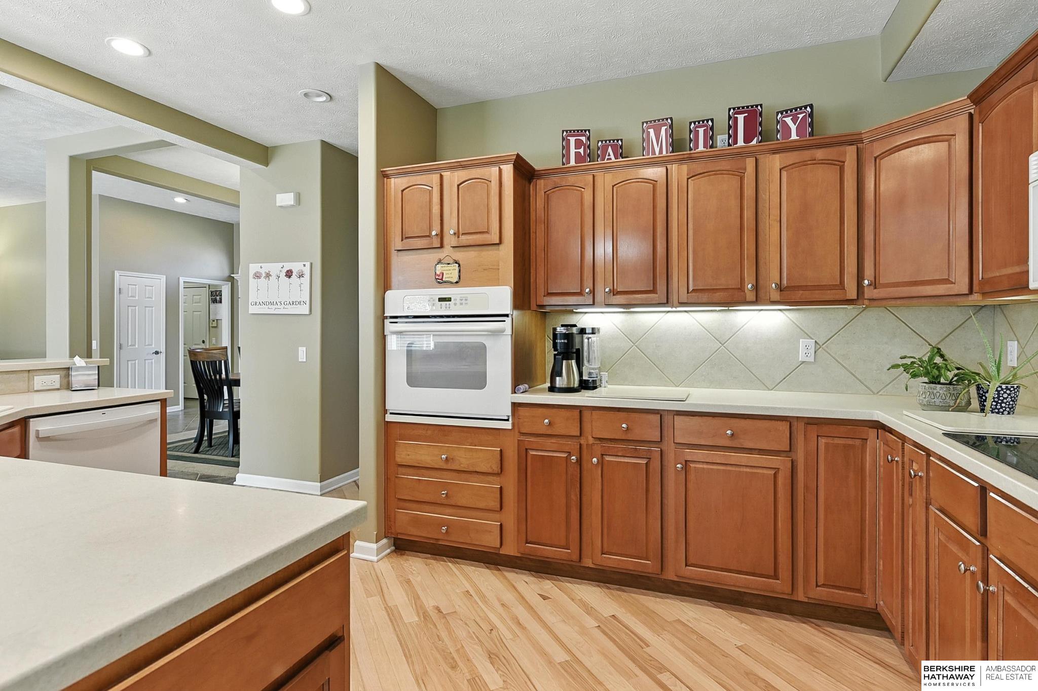 Omaha, Nebraska 68130, United States, 3 Bedrooms Bedrooms, ,3 BathroomsBathrooms,Residential,Active,179297