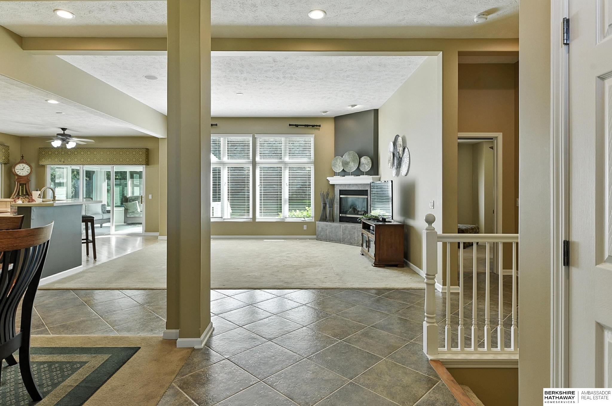 Omaha, Nebraska 68130, United States, 3 Bedrooms Bedrooms, ,3 BathroomsBathrooms,Residential,Active,179297