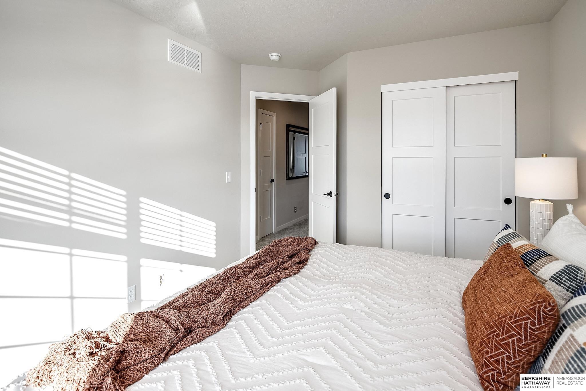 Elkhorn, Nebraska 68022, United States, 3 Bedrooms Bedrooms, ,2 BathroomsBathrooms,Residential,Active,251147