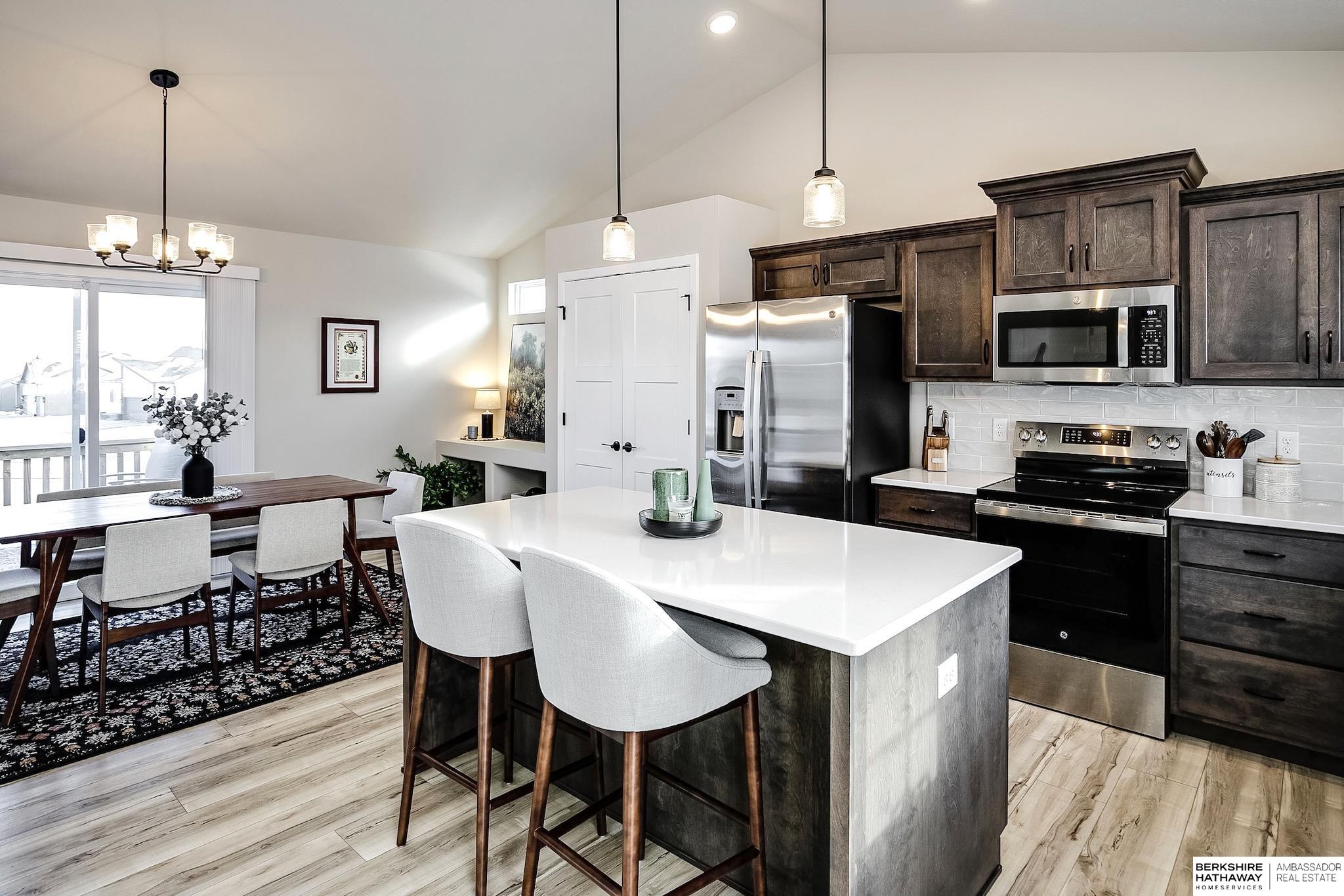 Elkhorn, Nebraska 68022, United States, 3 Bedrooms Bedrooms, ,2 BathroomsBathrooms,Residential,Active,251147