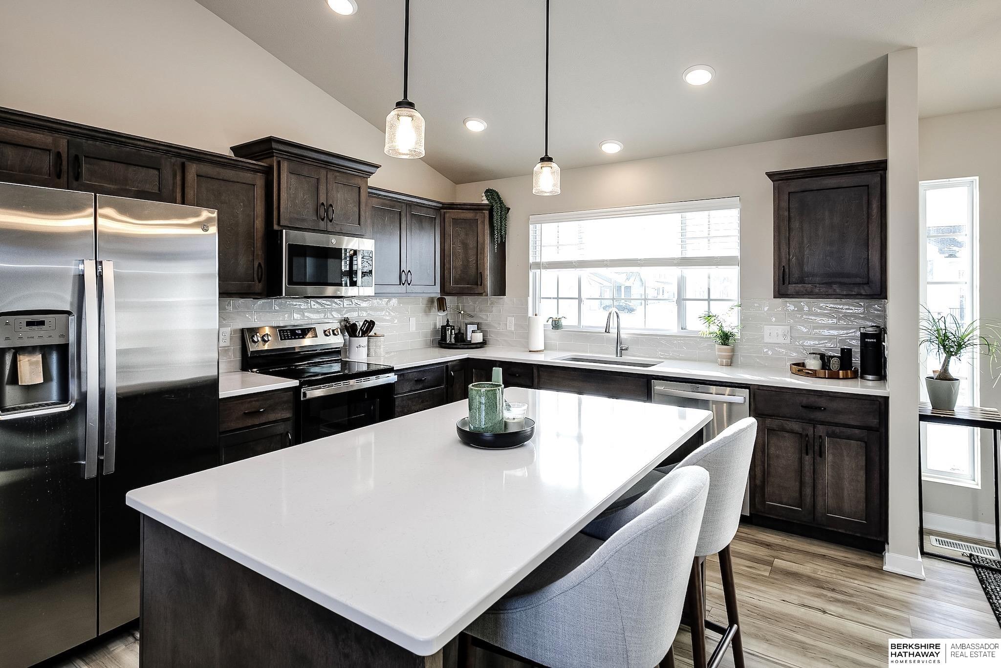 Elkhorn, Nebraska 68022, United States, 3 Bedrooms Bedrooms, ,2 BathroomsBathrooms,Residential,Active,251147