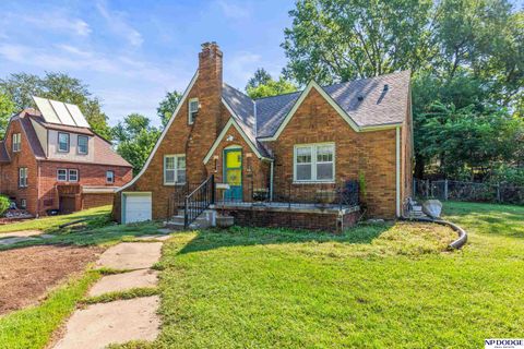 Photo of 3321 N 48th Avenue, Omaha, NE 68104 (MLS # 22526224)