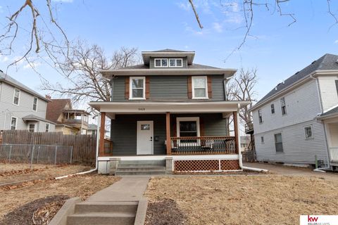 Photo of 3418 Burt Street, Omaha, NE 68131 (MLS # 22605583)
