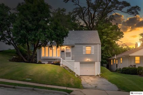 Photo of 4210 N 65th Avenue, Omaha, NE 68104 (MLS # 22619642)