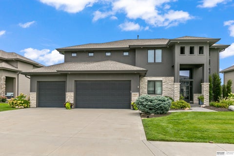 Photo of 1619 S 208th Street, Elkhorn, NE 68022 (MLS # 22624723)