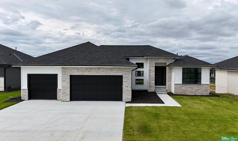 Photo of 5508 N 213 Street, Elkhorn, NE 68022 (MLS # 22522436)