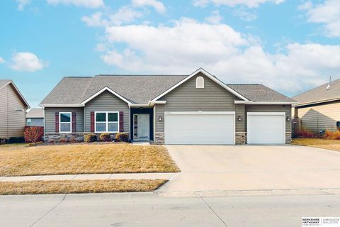 Photo of 7906 S 193 Street, Gretna, NE 68028 (MLS # 22605869)