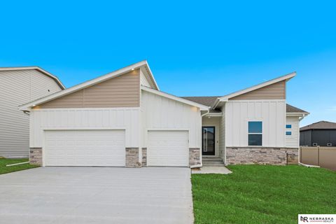 Photo of 4429 S 213th Street, Elkhorn, NE 68022 (MLS # 22530973)