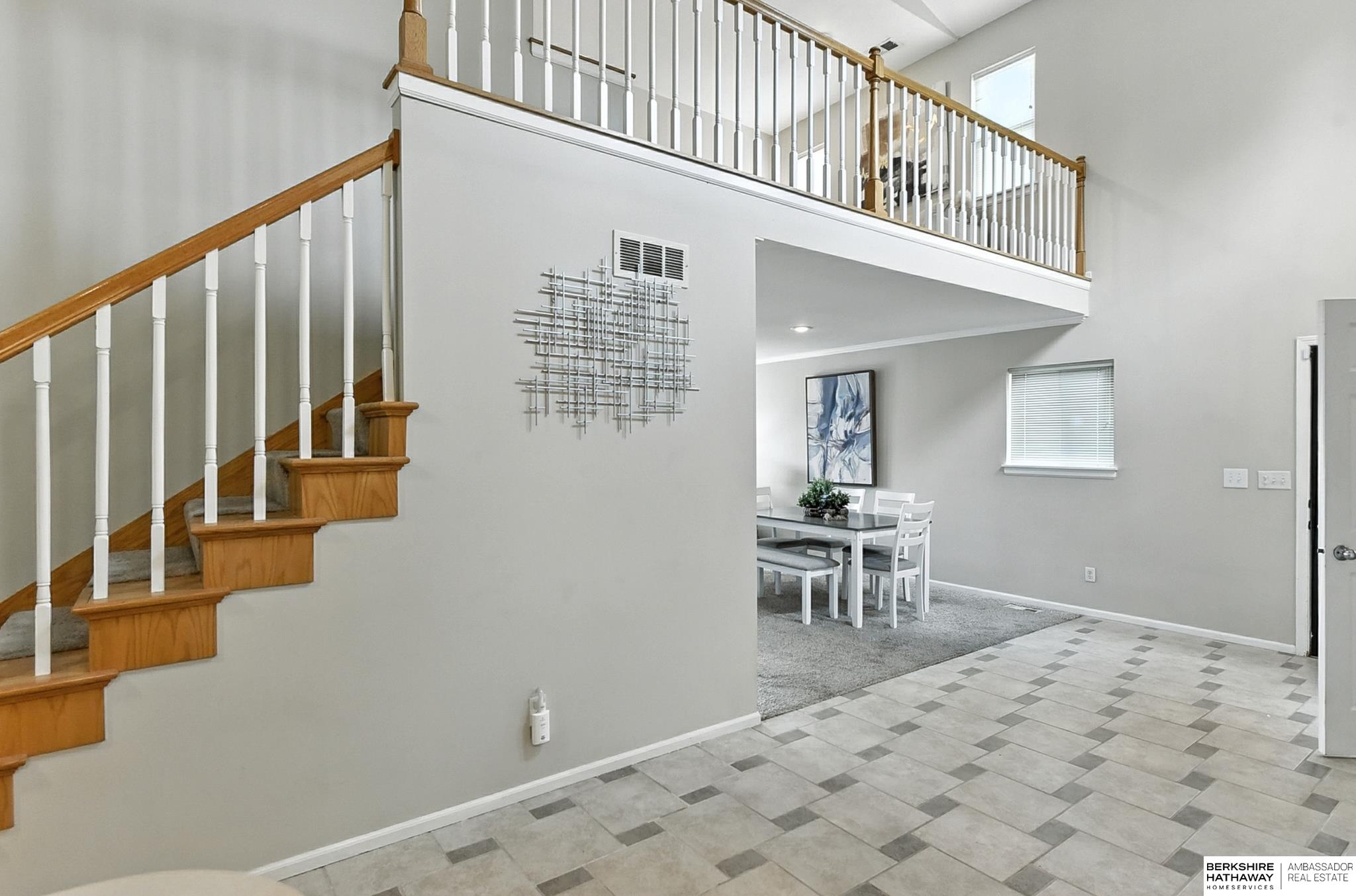 Omaha, Nebraska 68106, United States, 4 Bedrooms Bedrooms, ,3 BathroomsBathrooms,Residential,Active,195933