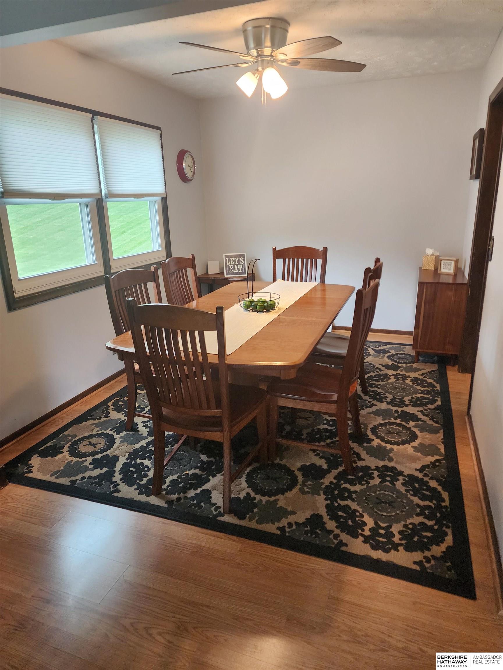 Omaha, Nebraska 68134, United States, 4 Bedrooms Bedrooms, ,2 BathroomsBathrooms,Residential,Pending,173419