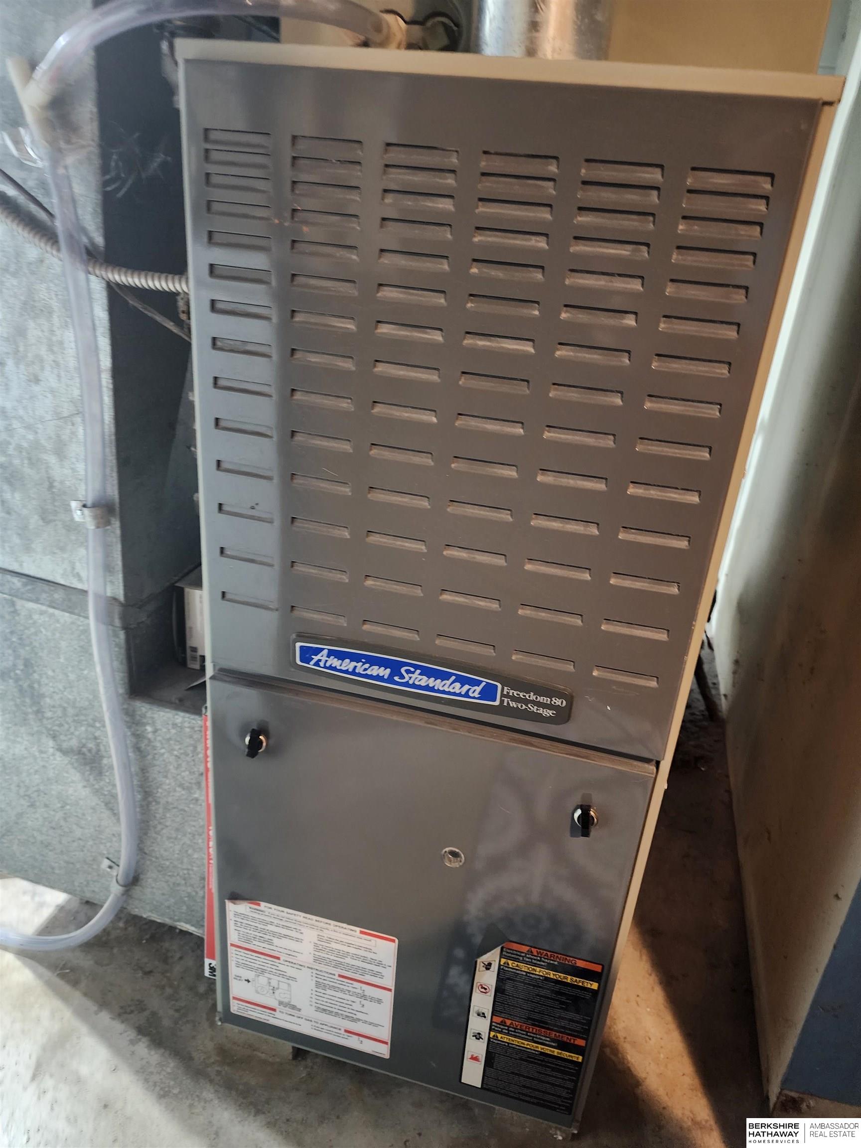 Omaha, Nebraska 68134, United States, 4 Bedrooms Bedrooms, ,2 BathroomsBathrooms,Residential,Pending,173419