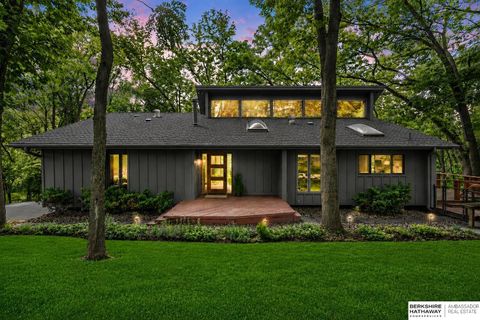 Photo of 1606 Camp Gifford Road, Bellevue, NE 68005 (MLS # 22612649)