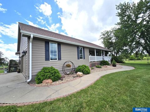Photo of 6830 SW 9 Street, Lincoln, NE 68523 (MLS # 22616154)
