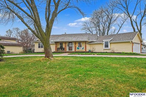 Photo of 104 Ginger Cove Road, Valley, NE 68064 (MLS # 22608900)