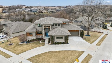 Photo of 5702 S 234 Street, Elkhorn, NE 68022 (MLS # 22602862)