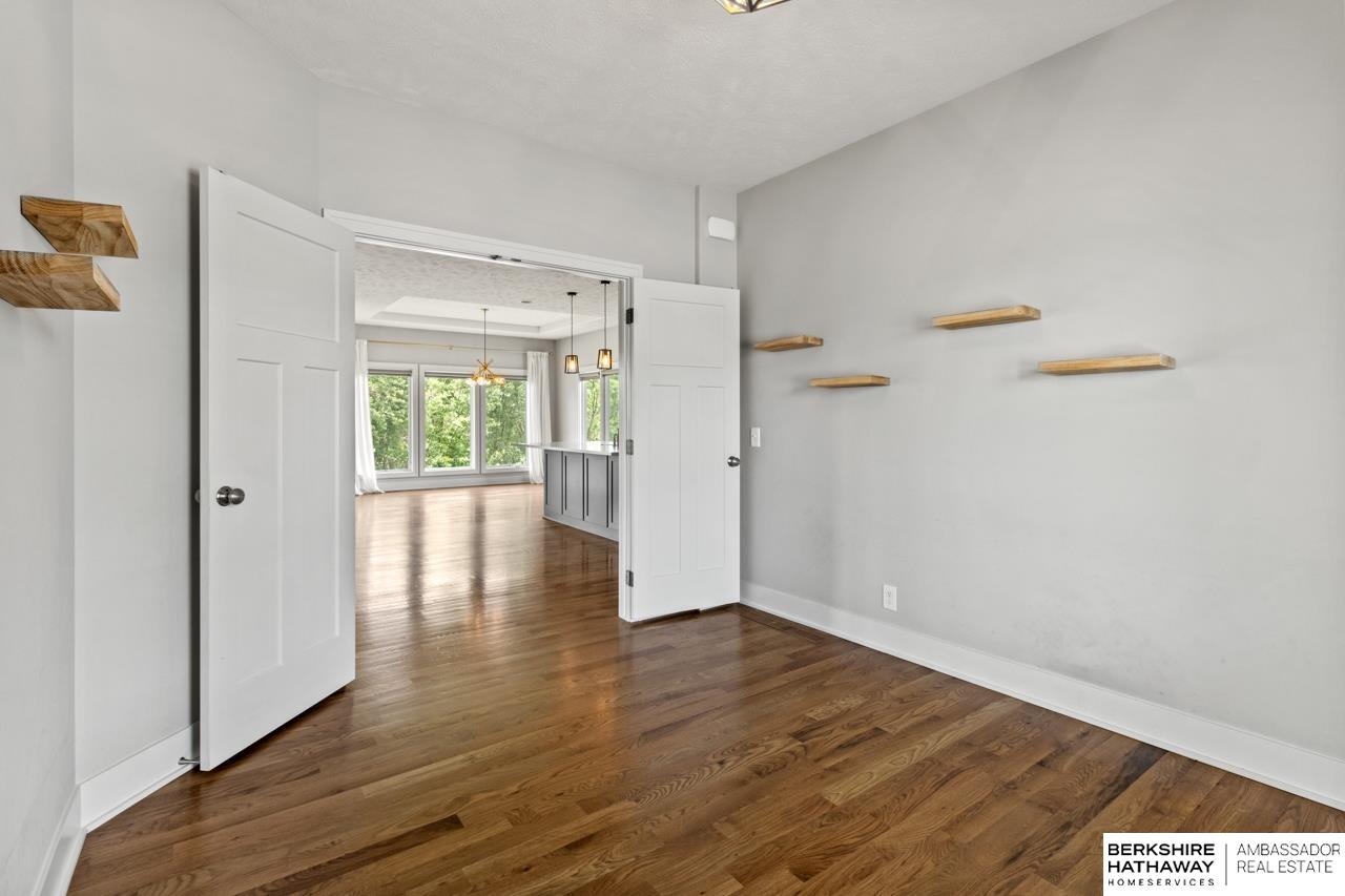 Elkhorn, Nebraska 68022, United States, 4 Bedrooms Bedrooms, ,4 BathroomsBathrooms,Residential,Pending,153424