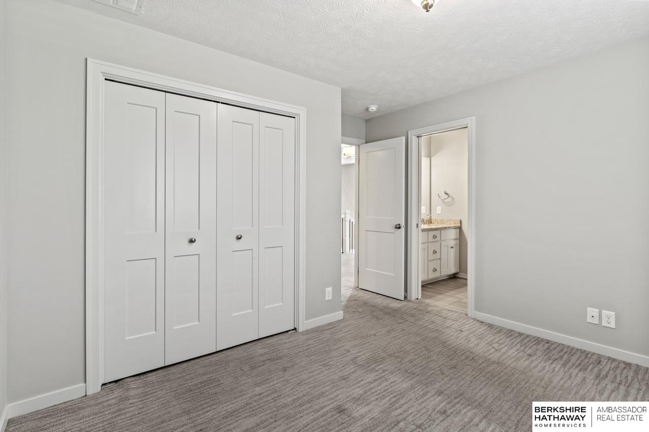 Elkhorn, Nebraska 68022, United States, 4 Bedrooms Bedrooms, ,4 BathroomsBathrooms,Residential,Pending,153424