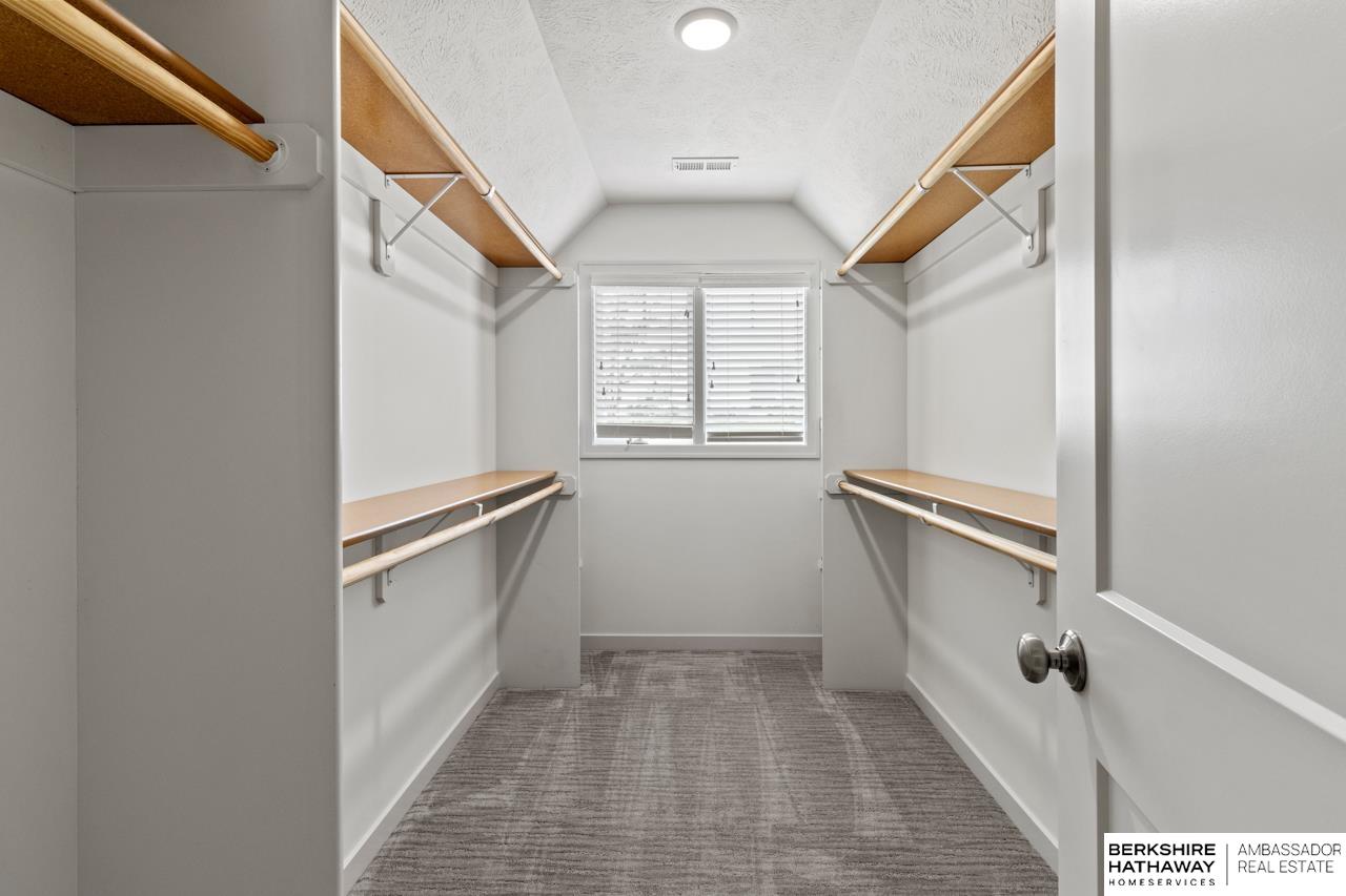 Elkhorn, Nebraska 68022, United States, 4 Bedrooms Bedrooms, ,4 BathroomsBathrooms,Residential,Pending,153424