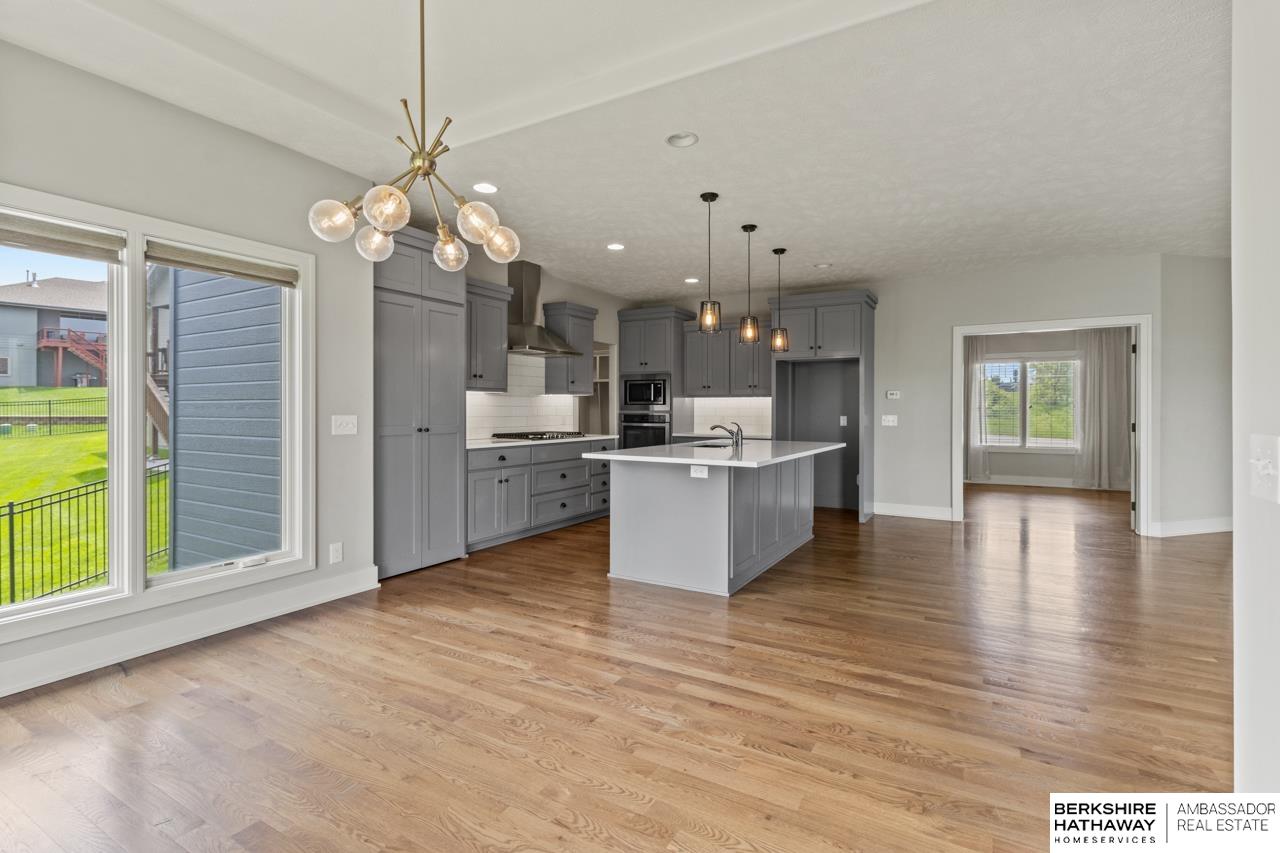 Elkhorn, Nebraska 68022, United States, 4 Bedrooms Bedrooms, ,4 BathroomsBathrooms,Residential,Pending,153424