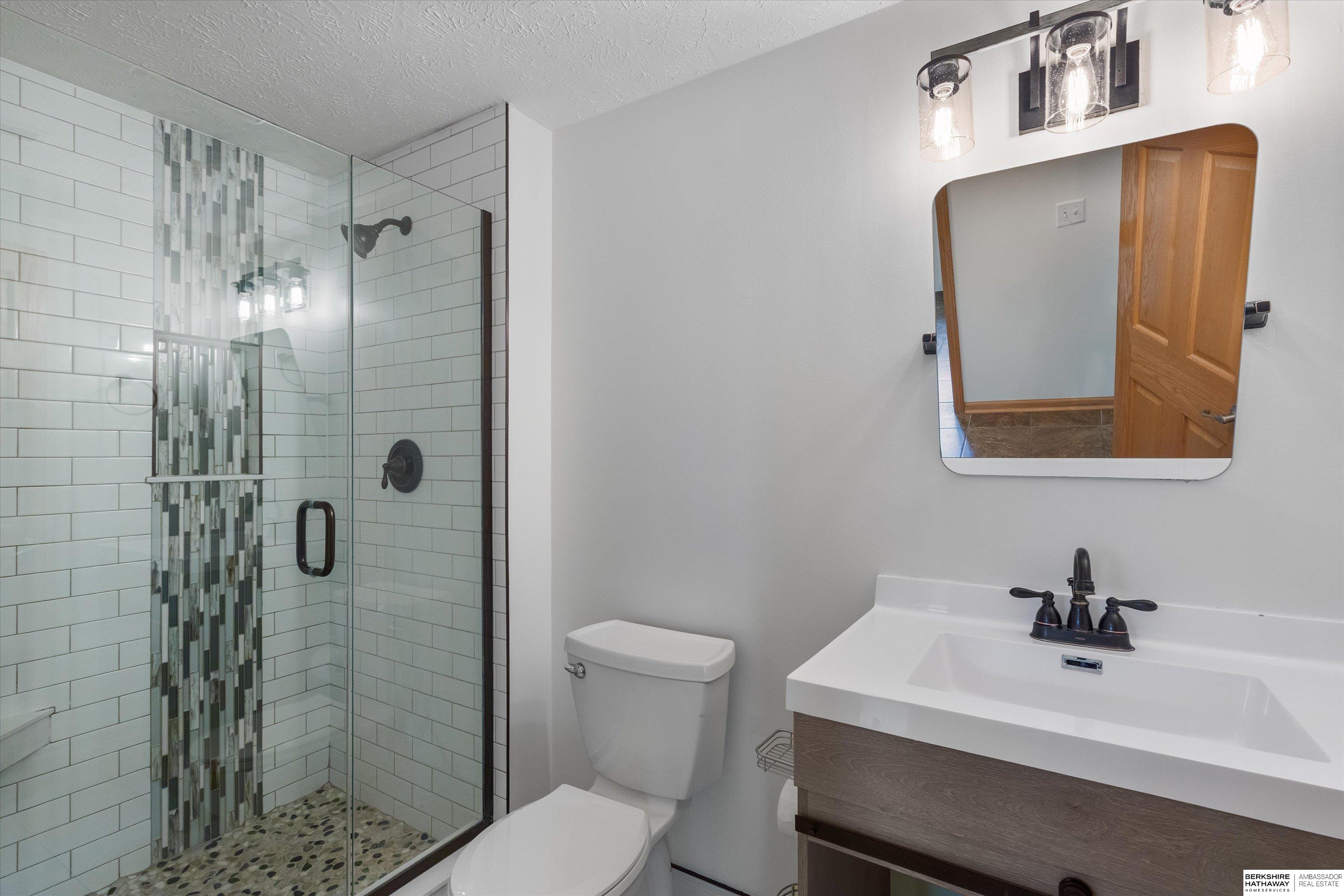 Bennington, Nebraska 68007, United States, 4 Bedrooms Bedrooms, ,3 BathroomsBathrooms,Residential,Active,166466