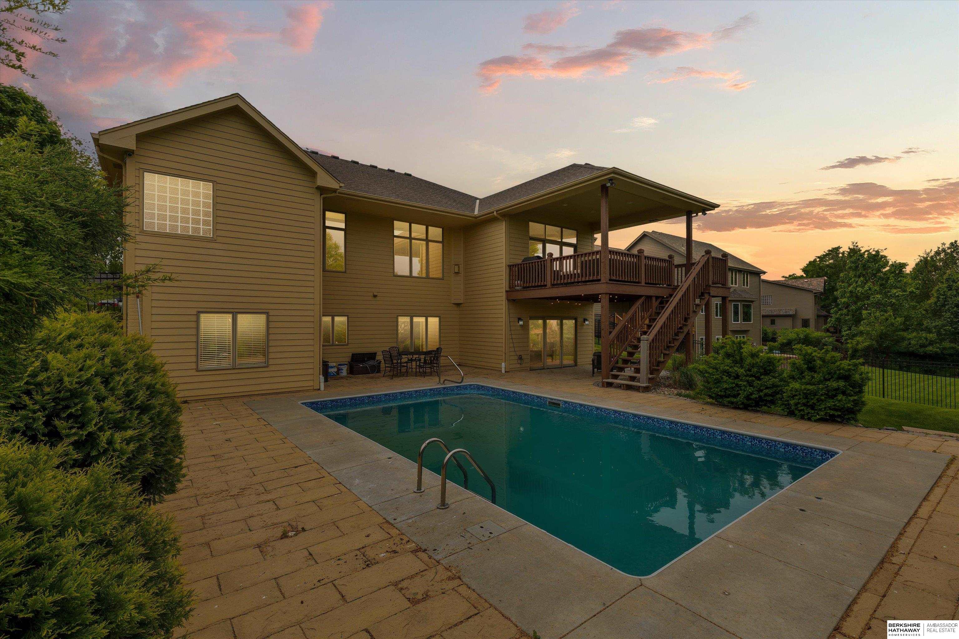 Bennington, Nebraska 68007, United States, 4 Bedrooms Bedrooms, ,3 BathroomsBathrooms,Residential,Active,166466