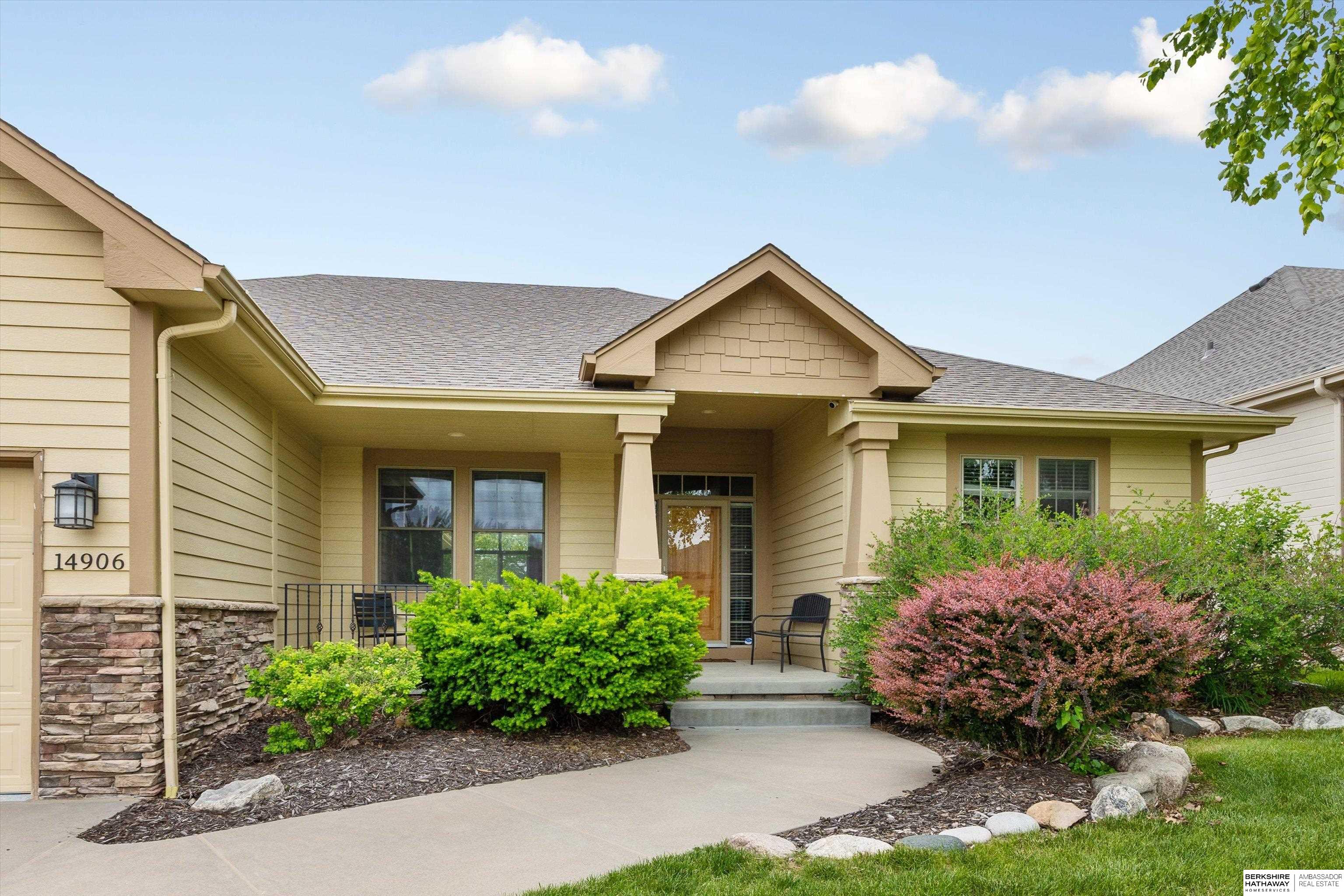 Bennington, Nebraska 68007, United States, 4 Bedrooms Bedrooms, ,3 BathroomsBathrooms,Residential,Active,166466