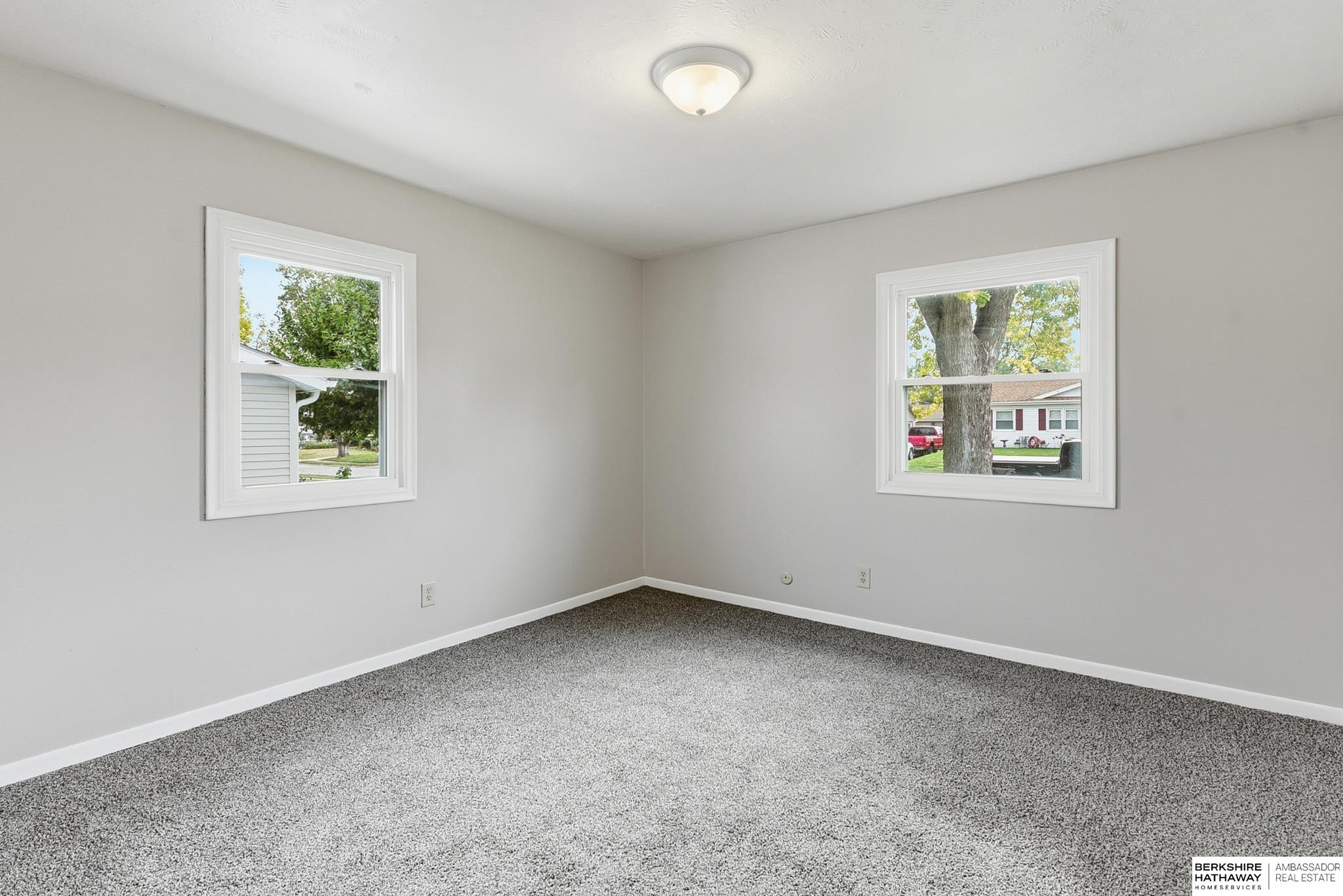 Omaha, Nebraska 68137, United States, 3 Bedrooms Bedrooms, ,1 BathroomBathrooms,Residential,Active,241714