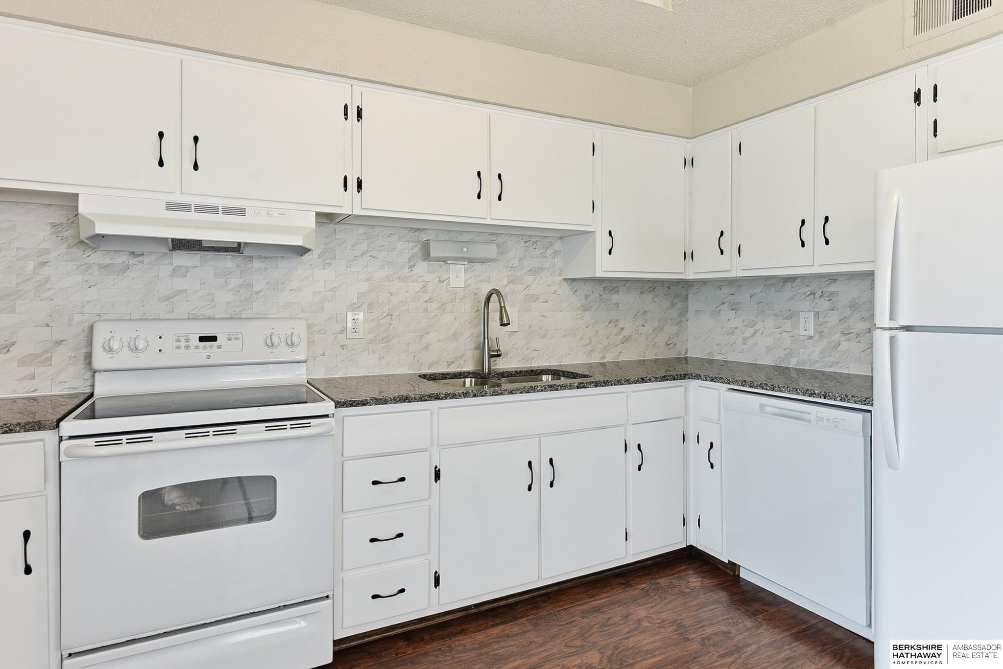 Omaha, Nebraska 68137, United States, 3 Bedrooms Bedrooms, ,1 BathroomBathrooms,Residential,Active,241714