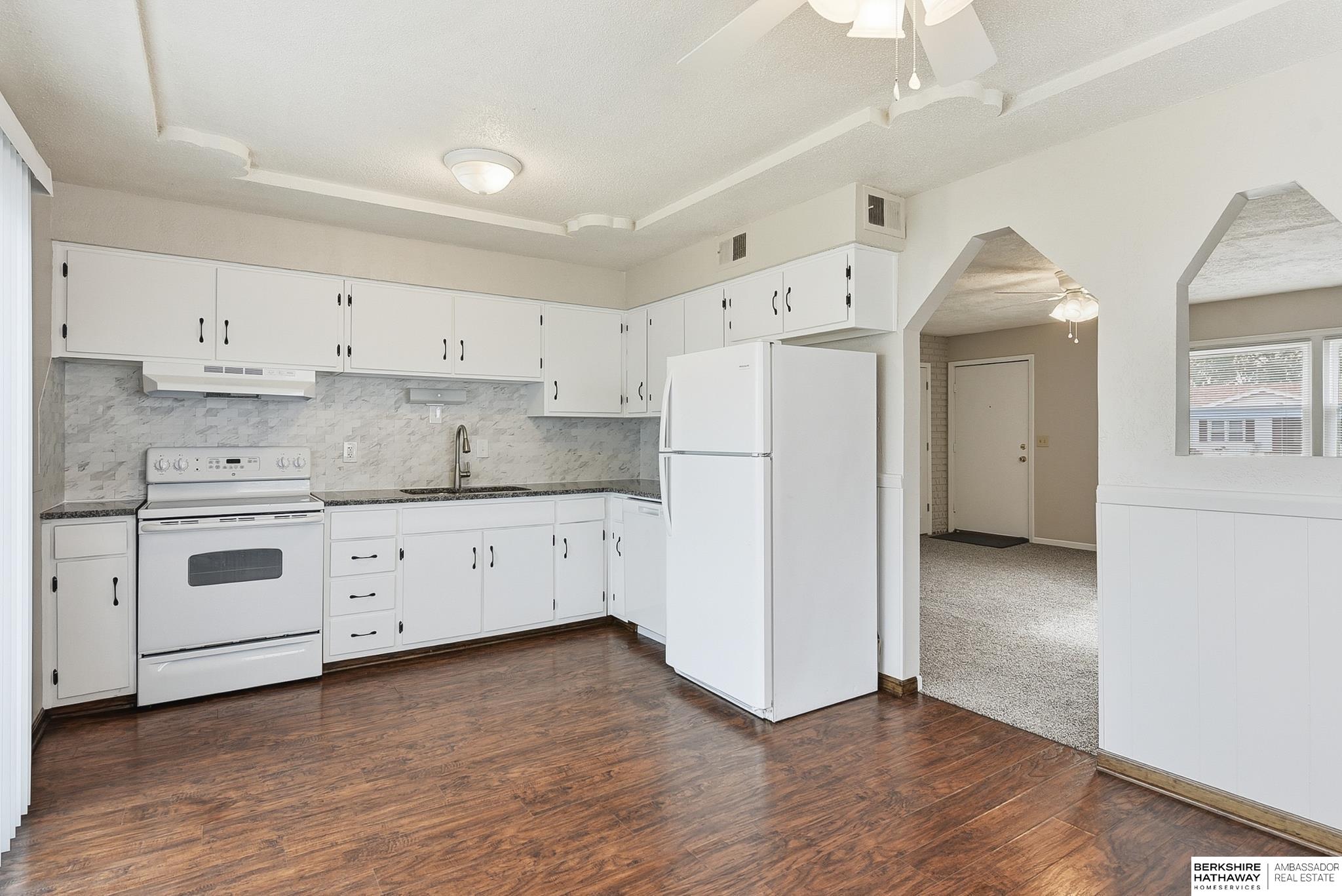 Omaha, Nebraska 68137, United States, 3 Bedrooms Bedrooms, ,1 BathroomBathrooms,Residential,Active,241714