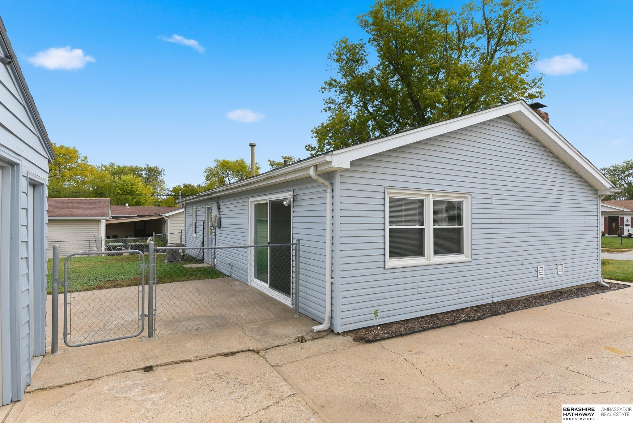 Omaha, Nebraska 68137, United States, 3 Bedrooms Bedrooms, ,1 BathroomBathrooms,Residential,Active,241714