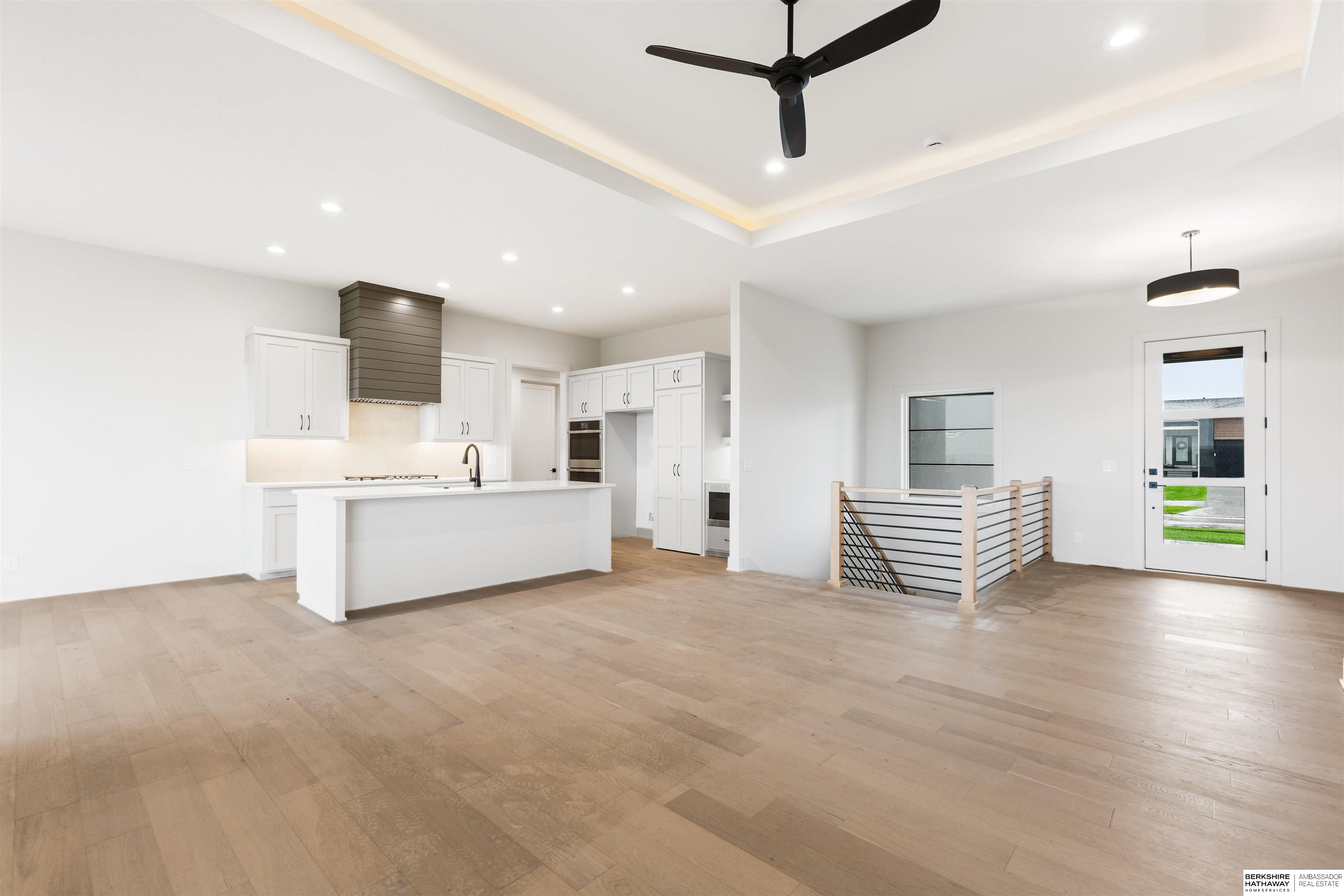 Elkhorn, Nebraska 68022, United States, 5 Bedrooms Bedrooms, ,3 BathroomsBathrooms,Residential,Active,207505