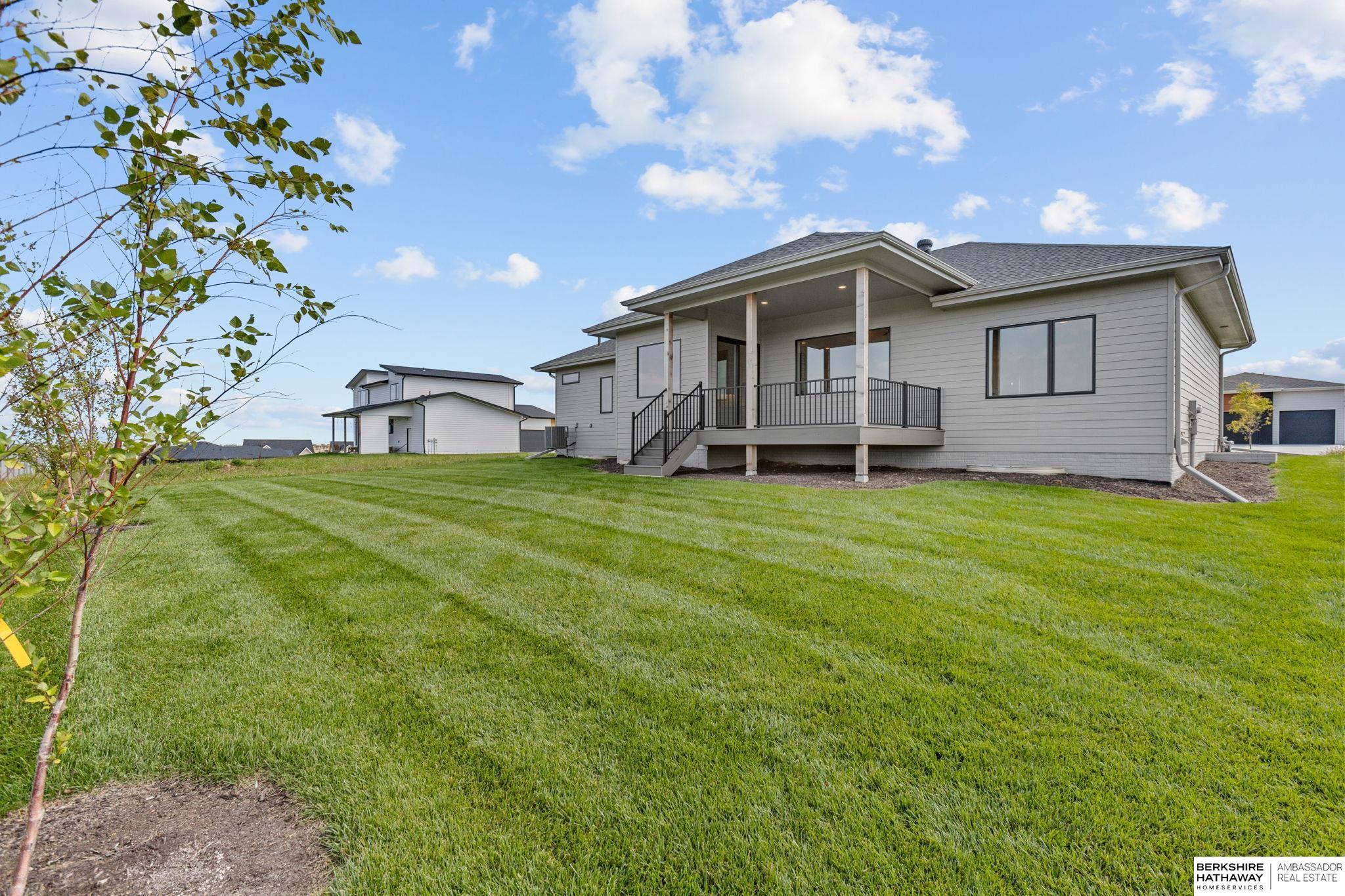 Elkhorn, Nebraska 68022, United States, 5 Bedrooms Bedrooms, ,3 BathroomsBathrooms,Residential,Active,207505