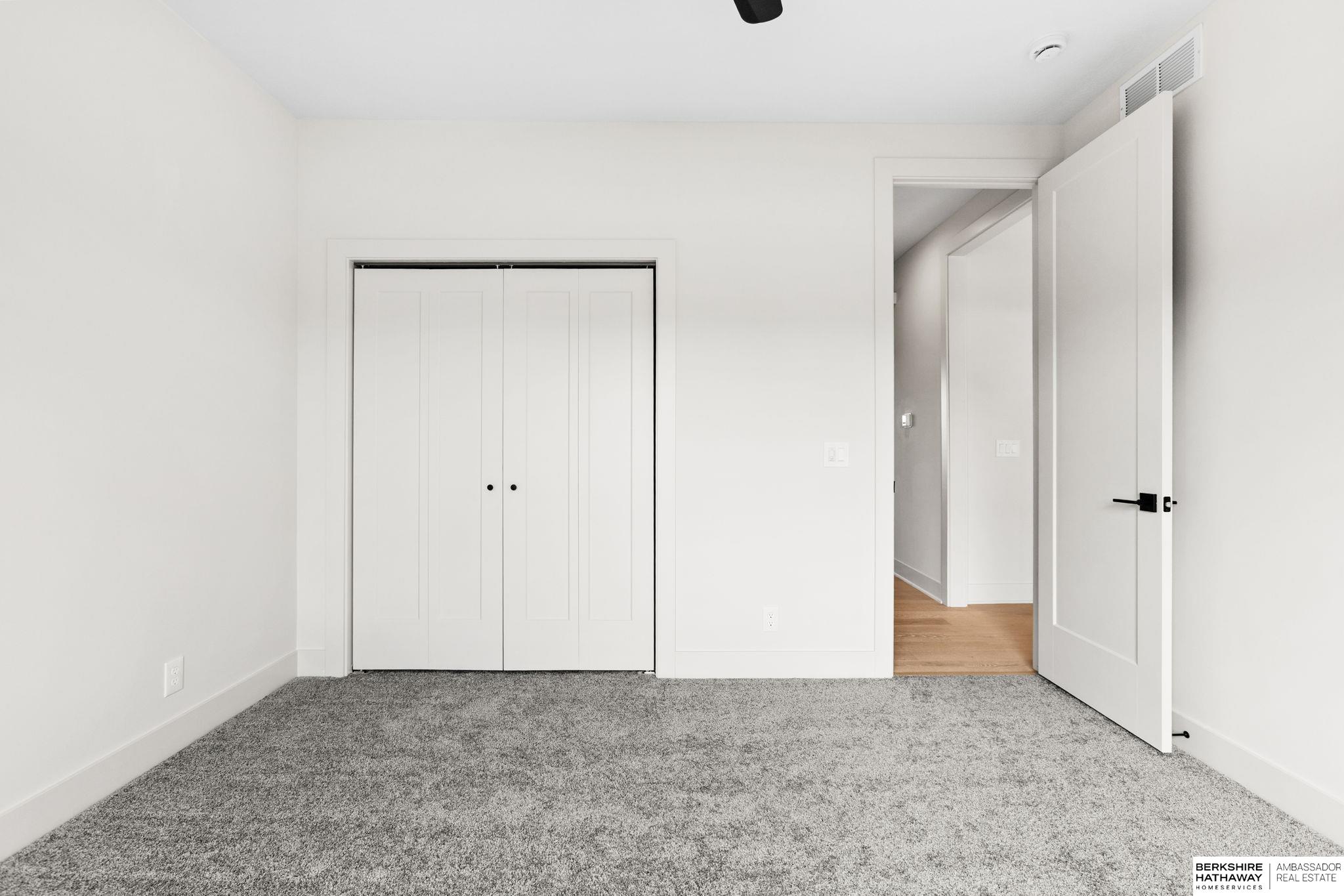 Elkhorn, Nebraska 68022, United States, 5 Bedrooms Bedrooms, ,3 BathroomsBathrooms,Residential,Active,207505