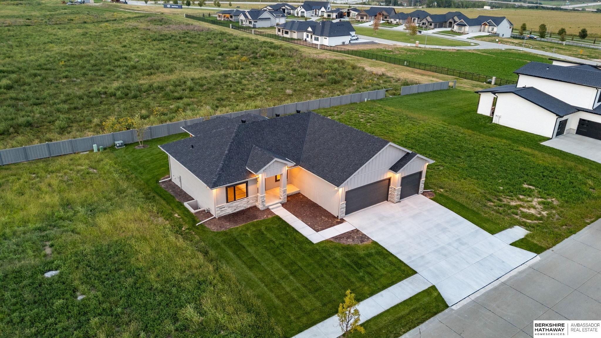 Elkhorn, Nebraska 68022, United States, 5 Bedrooms Bedrooms, ,3 BathroomsBathrooms,Residential,Active,207505