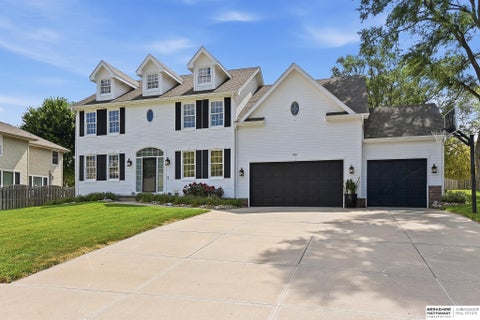 Photo of 1867 S 177th Avenue, Omaha, NE 68130 (MLS # 22620358)