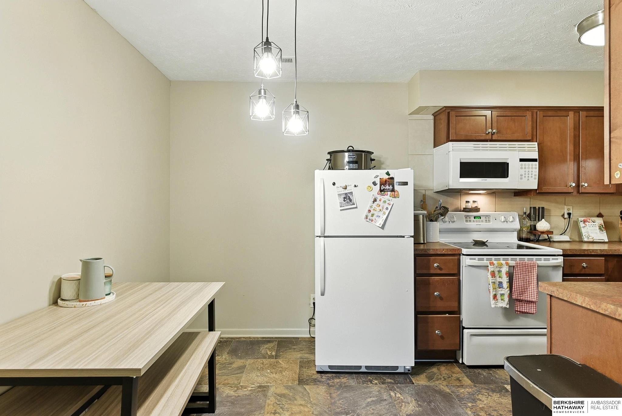 Omaha, Nebraska 68105, United States, 2 Bedrooms Bedrooms, ,1 BathroomBathrooms,Residential,Active,164670