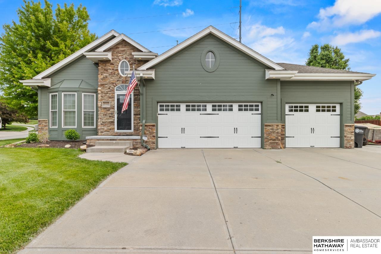 Elkhorn, Nebraska 68022, United States, 3 Bedrooms Bedrooms, ,3 BathroomsBathrooms,Residential,Active,141955 Elkhorn, Nebraska 68022, United States, 3 Bedrooms Bedrooms, ,3 BathroomsBathrooms,Residential,Active,141955