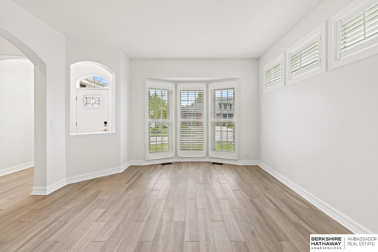 Elkhorn, Nebraska 68022, United States, 3 Bedrooms Bedrooms, ,3 BathroomsBathrooms,Residential,Active,141955