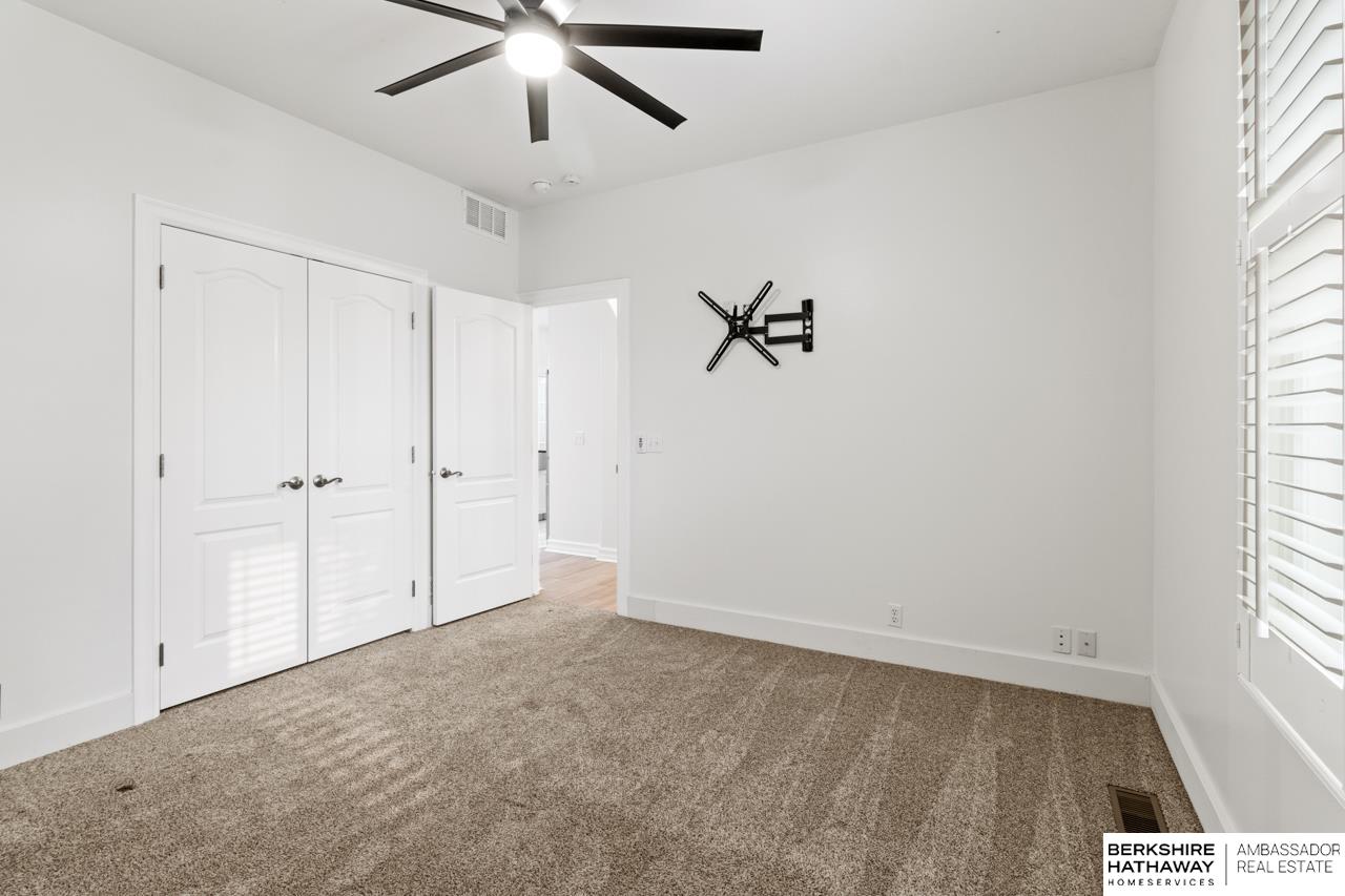 Elkhorn, Nebraska 68022, United States, 3 Bedrooms Bedrooms, ,3 BathroomsBathrooms,Residential,Active,141955