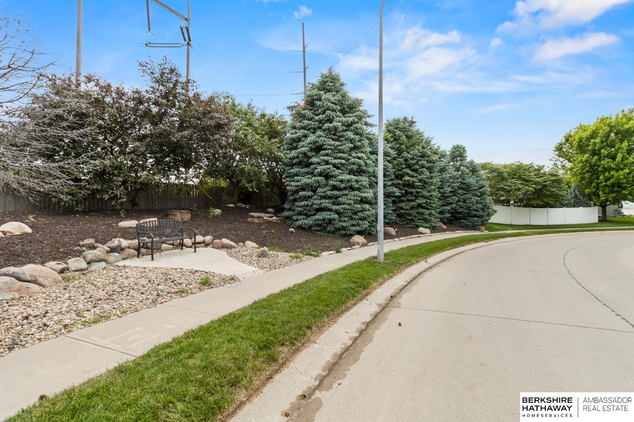 Elkhorn, Nebraska 68022, United States, 3 Bedrooms Bedrooms, ,3 BathroomsBathrooms,Residential,Active,141955