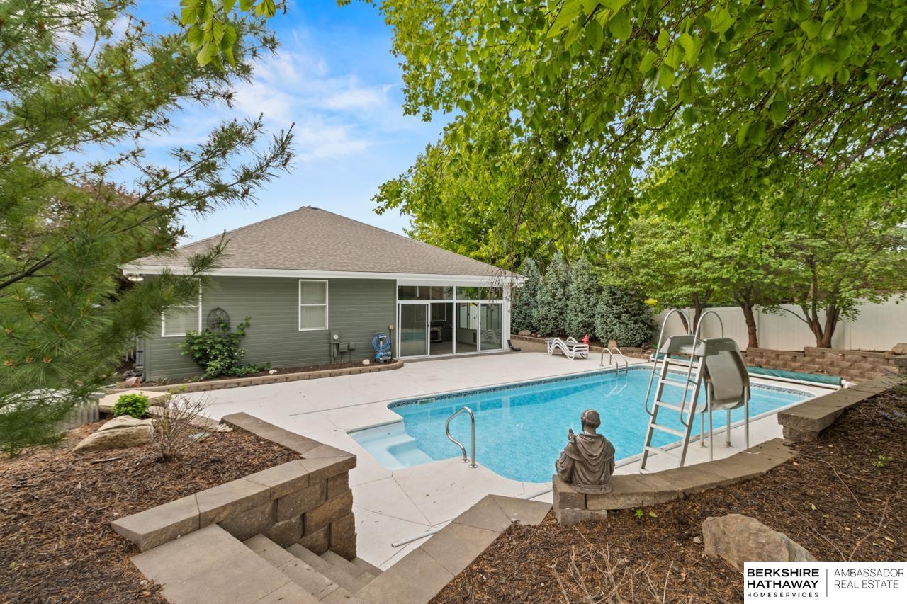 Elkhorn, Nebraska 68022, United States, 3 Bedrooms Bedrooms, ,3 BathroomsBathrooms,Residential,Active,141955